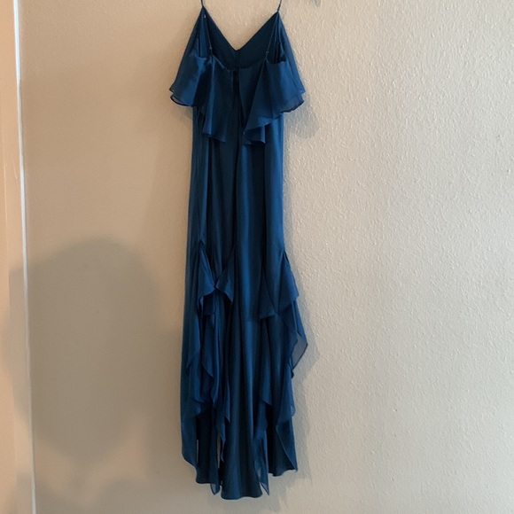 Halston Heritage Peacock Blue Gown. V-neckline with spaghetti straps. Size 2. - Picture 1 of 10